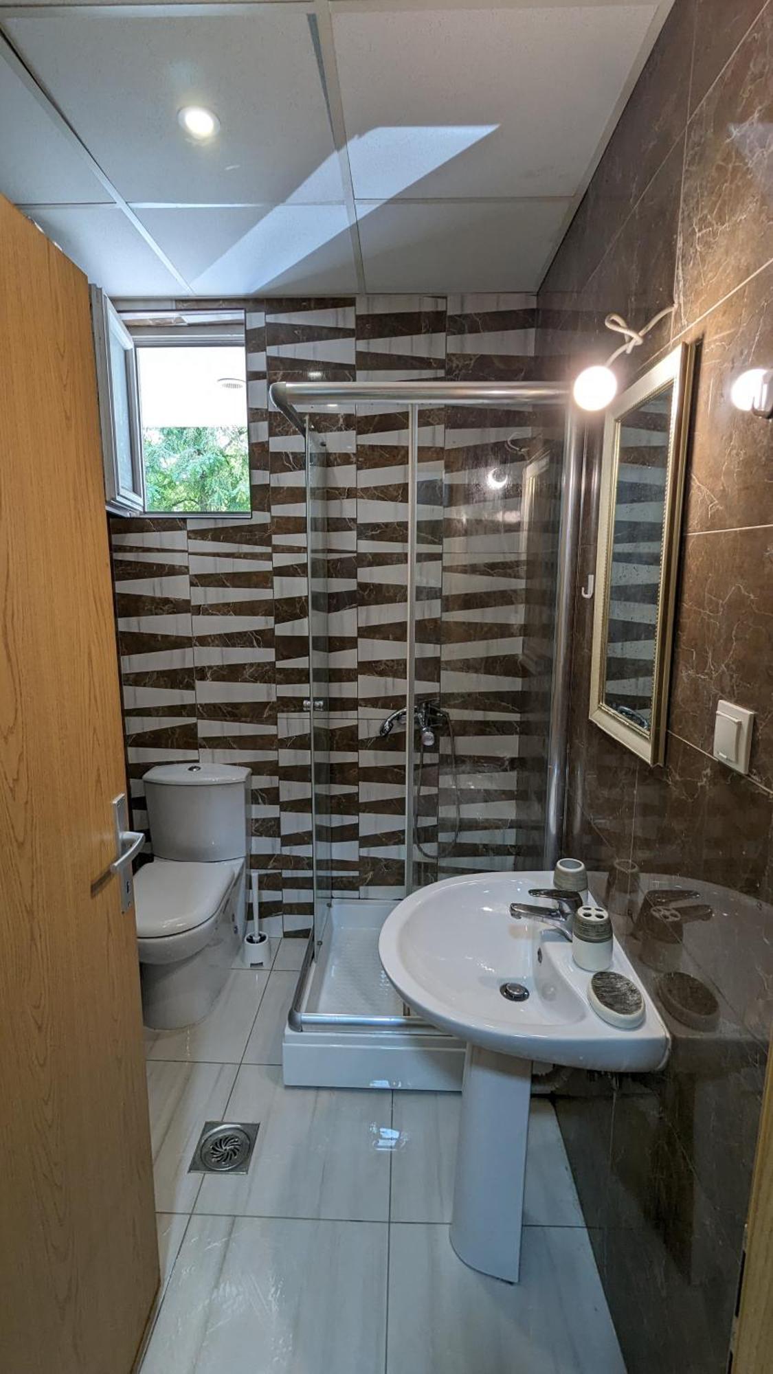 Modern Appartment In The City Center With Free Parking Üsküp Dış mekan fotoğraf